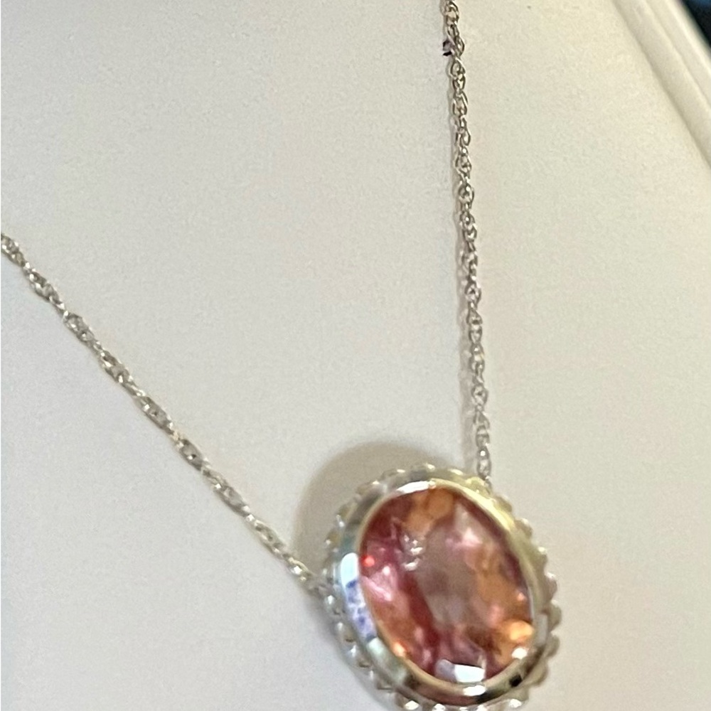 Elegant Pink and white gold 10kt  Necklace with Halo Design